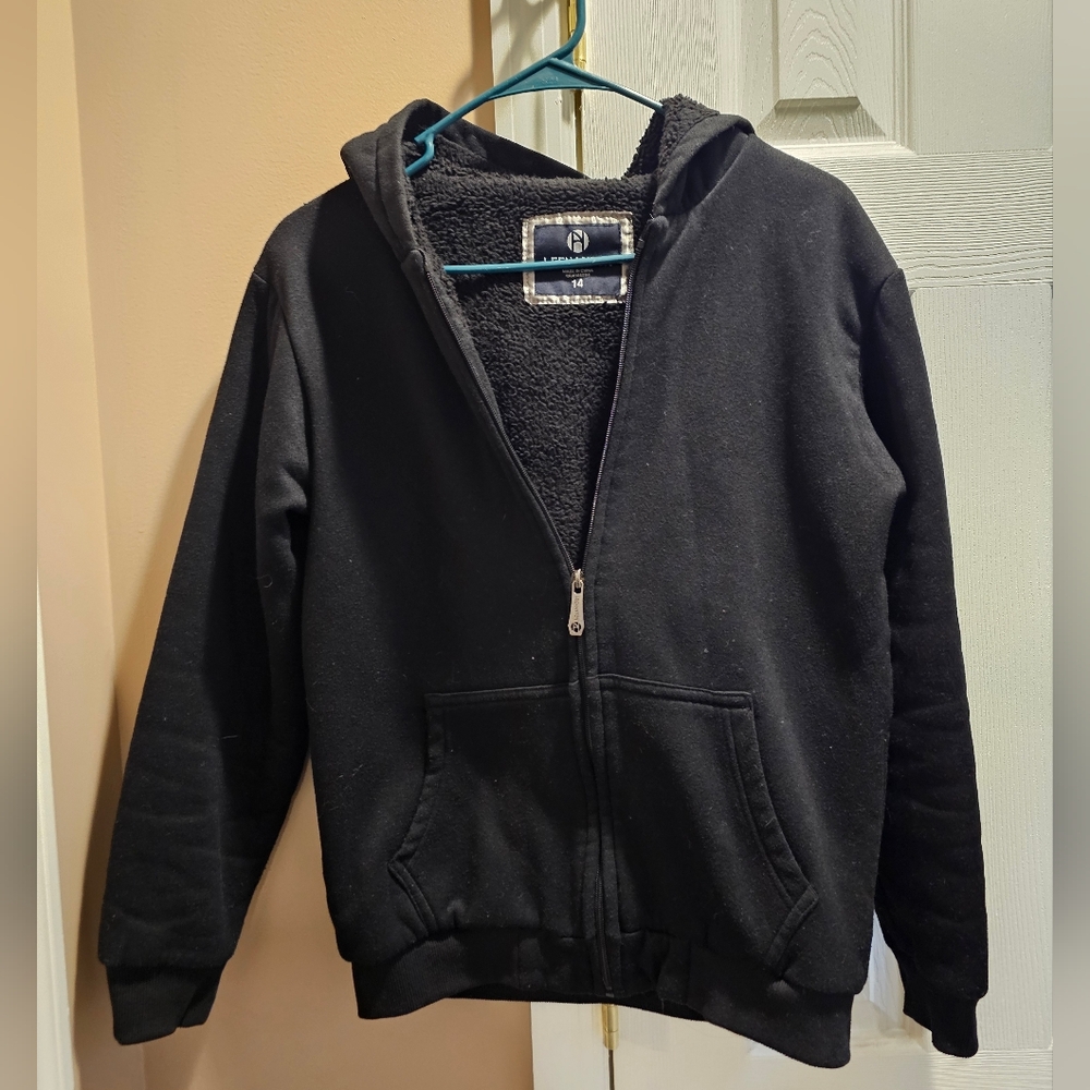 LEEHANTON Unisex Fleece Full Zip Hoodie, Size14. Excellent condition, gentlyUsed
